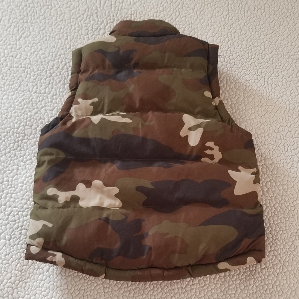 Puffer Vest - Picture 2 of 4